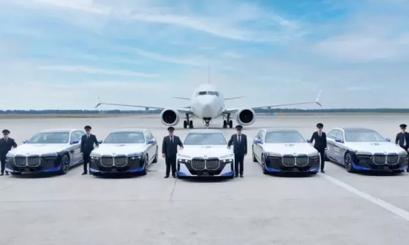 Malaysia Airlines Launches Premium Private Terminal Transfer Service Featuring BMW i7s at KLIA