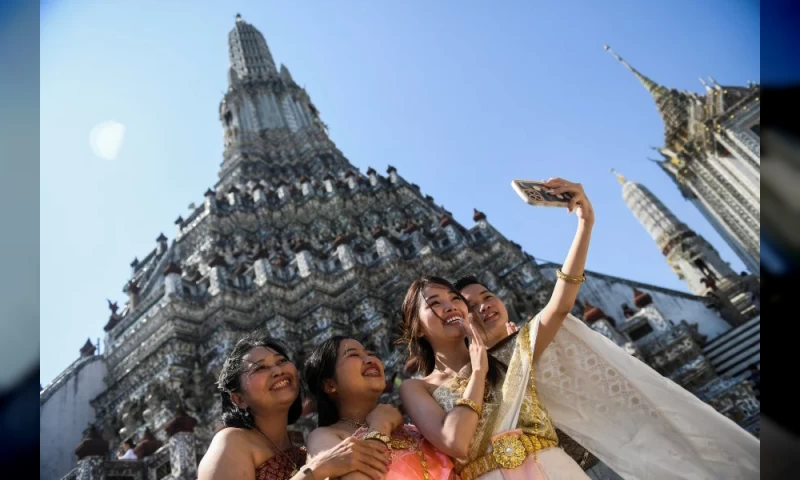 Malaysians Spent RM4.6 Billion in Thailand Last Year, Reports Consul-General