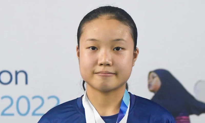 14-year-old Shuttler Zi Yu Becomes Youngest World Junior Finalist