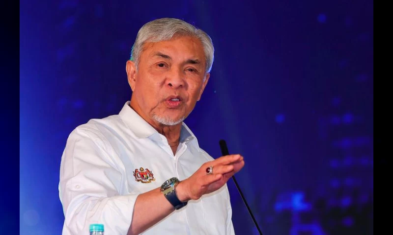 Johor Provides Starting Salaries of RM4,000 for Skilled Workers